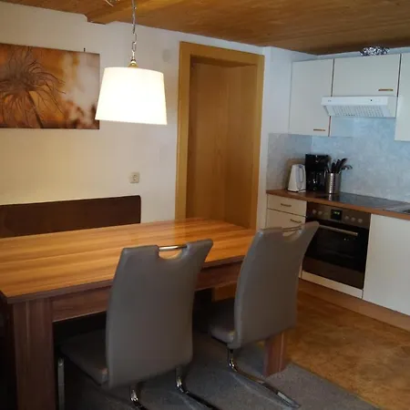 アパート Haus Moosbrugger