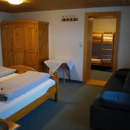 Haus Moosbrugger شقة Warth (Vorarlberg)