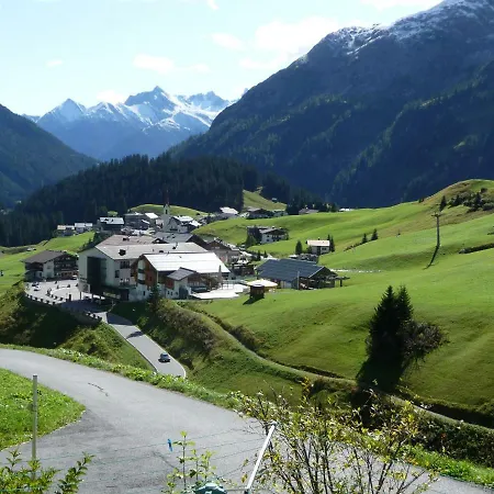 アパート Haus Moosbrugger *